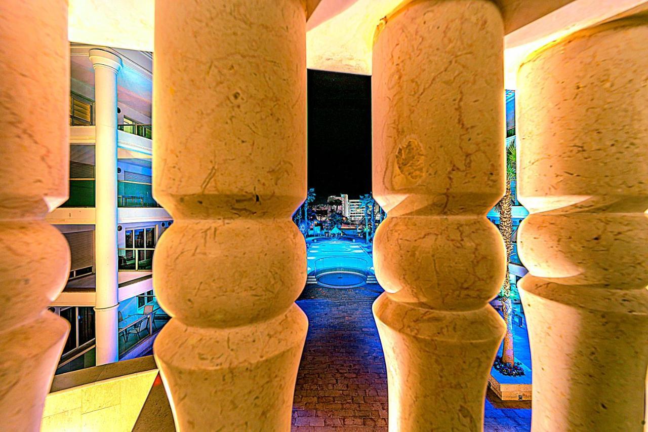 Milana'S Deluxe With Big Patio And Pool Leilighet Eilat Eksteriør bilde