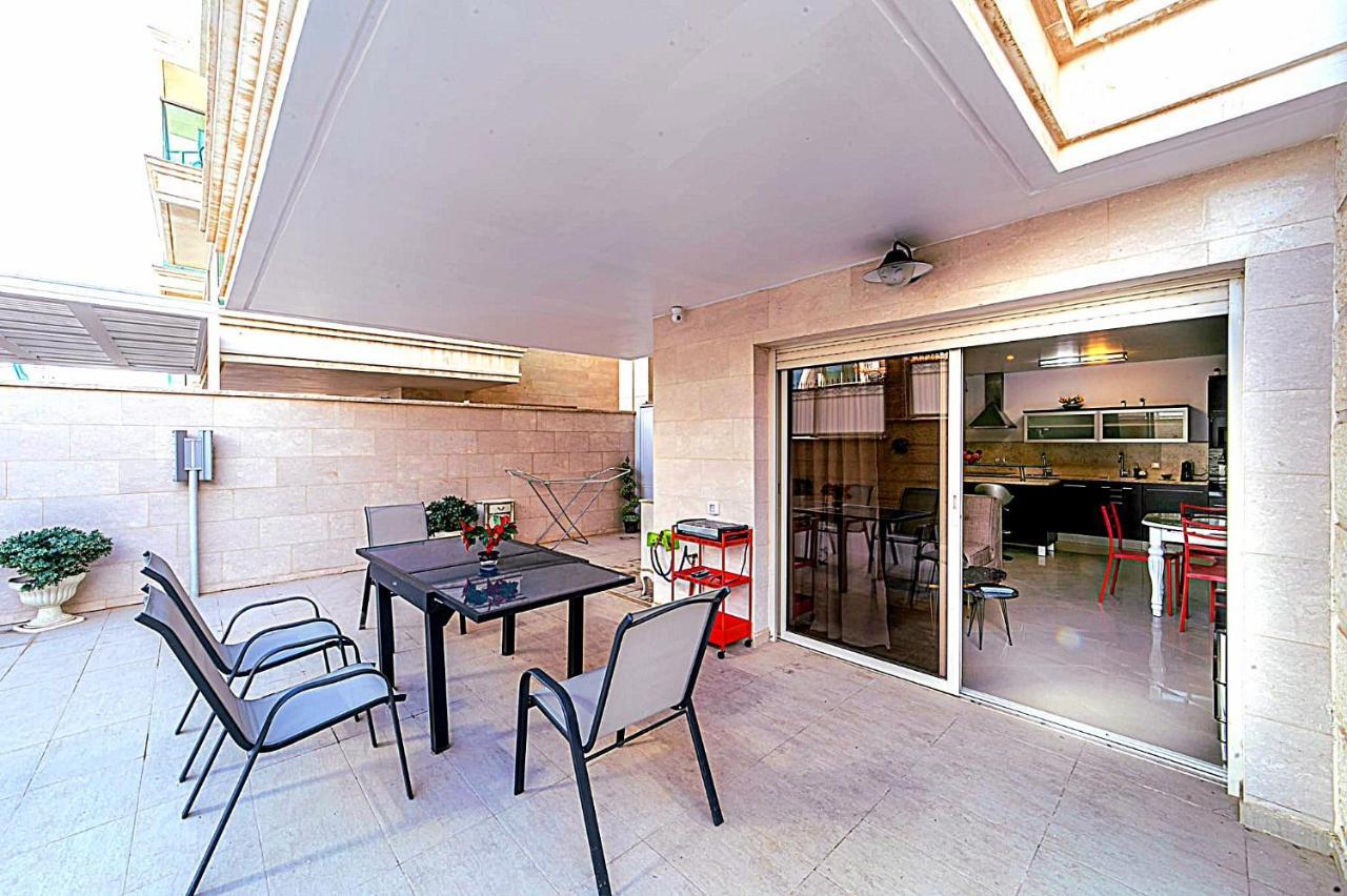 Milana'S Deluxe With Big Patio And Pool Leilighet Eilat Eksteriør bilde